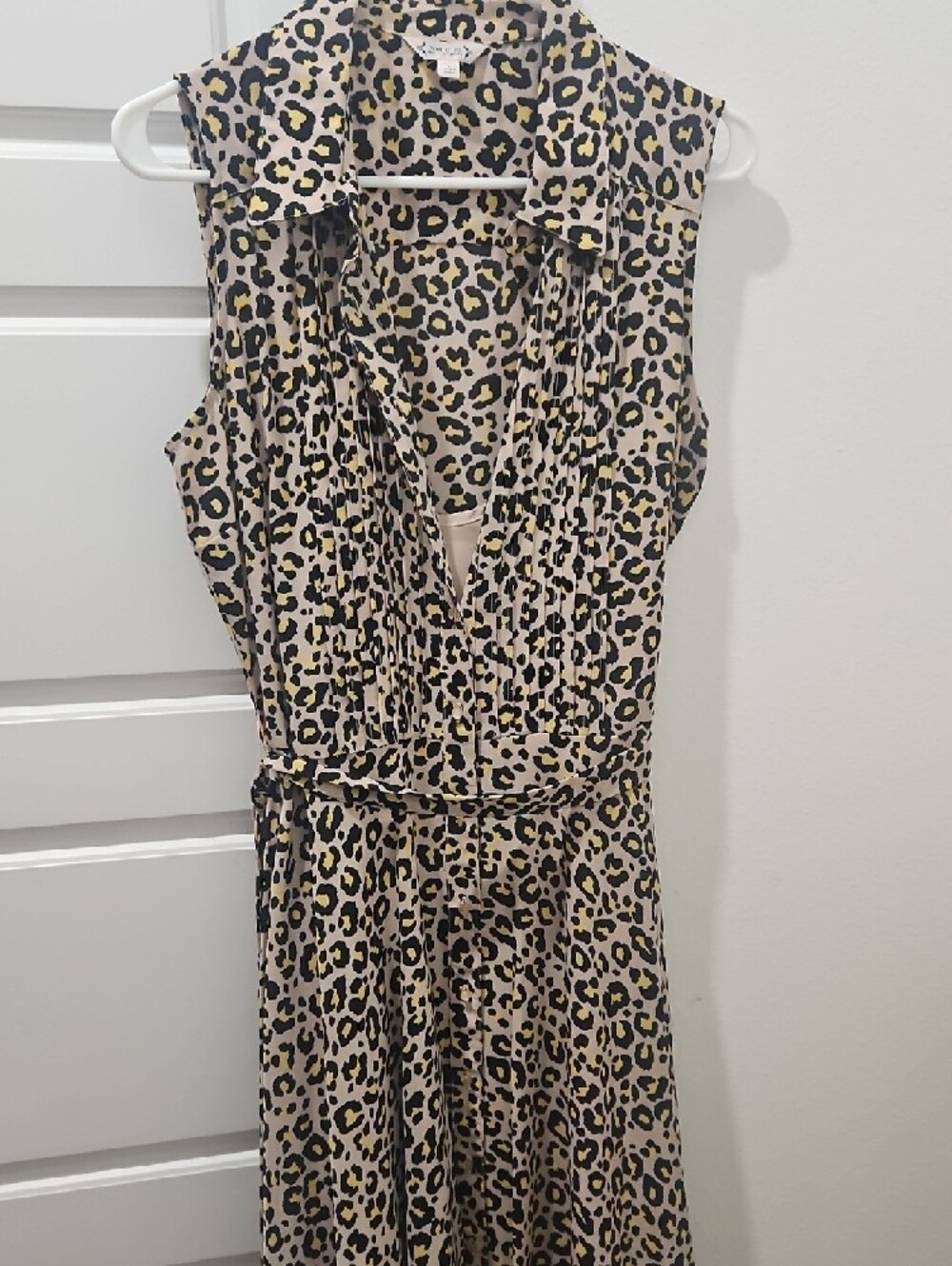 Nanette Lepore Beige and Black Sleeveless Leopard Print V-Neck Dress